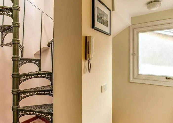 Appartamento Trastevere Attic With Terrace *